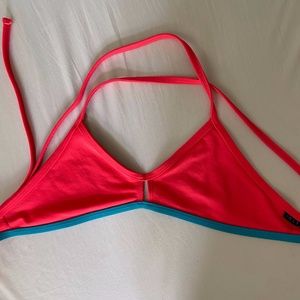 Jolyn Vent top Size Small